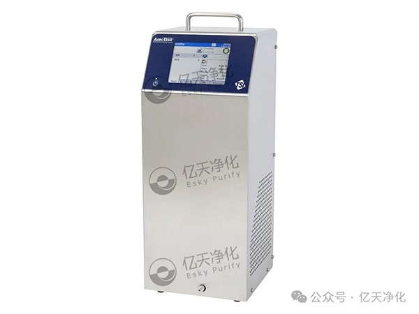 在潔凈環境的管理中，對空氣中不同粒徑顆粒物的實時監測至關重要，它能為關鍵流程監控提供可靠數據，同時保障生產符合相關法規要求。 塵埃粒子計數器是實現這一目標的重要工具，它主要用于測量潔凈環境里單位體積內塵埃粒子的數量和粒徑分布。借助它，我們可以對各種潔凈等級的工作臺、潔凈室、潔凈車間的凈化效果和潔凈級別進行有效監控，這對于提高產品質量、降低風險與成本，以及讓法規遵從變得更簡單都有著關鍵意義。 圖片 9001型凝聚核粒子計數器  0.1CFM(2.83 LPM)流量條件下10nm靈敏度 圖片 9001型凝聚核粒子計數器 (CPC)是市場中特有的一款水基、層流、高流量儀器，采用特有技術，具有0.1 CFM (2.83 LPM)流量條件下10 nm靈敏度。儀器具有超低誤計率，能夠為客戶提供可靠的環境監測和氣體處理，確保產品安全免受納米微粒污染。 特點與優勢 圖片 10 nm 靈敏度 0.1 CFM (2.83 LPM) 采樣流量 低誤計率 ( < 0.07 count/ft 3 ) 實現了低顆粒物濃度條件下的精確測量 快速響應 使用超純水或去離子水作為工作液，無需使用酒精或其它化學物質 數據存儲：250 個區域，999 個位置和10,000 個樣 可使用USB，USB 存儲設備和以太網進行數據傳輸 通過TrakPro? Lite Secure軟件進行外部報告 業內極高音量警報 簡單的點擊圖標觸摸屏操作方式 能夠存儲和檢索特定菜單和區域配置 9110型便攜式粒子計數器 值得信賴的0.1μm測量 圖片 9110型粒子計數器嚴格遵守符合 ISO 21501-4 標準，精確檢測0.100 μm的粒子，1.0 CFM (28.3 L/min)流速，0.100至10.0 μm粒徑范圍，可同時檢測多達八個通道的粒子數據。 特點與優勢 圖片 精確檢測0.100 μm的粒子 0.100至10.0 μm粒徑范圍 可同時檢測多達八個通道的粒子數據 1.0 CFM (28.3 L/min)流速 符合ISO 21501-4標準中所有要求 I級和II級無塵室檢測最佳選擇 完全符合ISO 21501-4要求 可生成ISO-14644-1，EU GMP Annex1和FS209E的符合性報告 通過TRAKPRO Lite Secure軟件輸出的外部認證報告 采用增強HeNe激光 高可重復和高可靠檢測/數據 數據存儲：250區，999個位置和10,000個樣本 USB、以太網和脈沖輸出 工業級高分貝報警 允許存儲和回放特定測試/配置 顯示多達三個環境參數 不銹鋼外殼 無縫整合M32-01多點采樣器 無塵室分類達到ISO I級 A100系列便攜式粒子計數器 圖片 該系列產品提供了最新的功能--數據完整性、通信選項和直觀的圖形用戶界面，帶來了更好的用戶體驗和輕松的合規性。無論是單機獨立使用還是作為易于使用的完整監控系統的一部分，A100系列都能滿足您的需求。 特點與優勢 圖片 一臺儀器即可完成包括分級、監測、高效過濾器檢漏和氣體測試在內的各項工作、并且能夠分析產生原因 可見度高的指示狀態 - LED 燈條可在 20 米/360° 范圍內清晰可見 符合 GMP 法規的用戶控制權限 內置體積校正系數使得氣體采樣體積更為精準 自動生成 ISO 14644-1 和 GMP （歐盟 GMP 和中國 GMP）報表和包括 TrakPro? Lite Secure 在內的工作流程軟件 高效過濾器檢漏和調查診斷模式 (視聽雙重模式) ISO 21501-4 校準要求 支持WiFi? 連接 業內最佳 5 年激光質保 適合各種用途 - 機身采用易于清潔的不銹鋼外殼 通過 4-20 mA 數據模擬輸出信號和環境傳感器輸入配件，簡單便捷的集成入第三方系統 最新 TrakPro? Lite Secure 軟件支持多種儀器報告 這些高靈敏度的粒子計數器性能可靠，能輕松滿足合規要求并保證數據完整性，可根據用戶的特定需求，幫助識別潛在的環境污染源，同時跟蹤潔凈空間中顆粒物水平隨時間的變化。